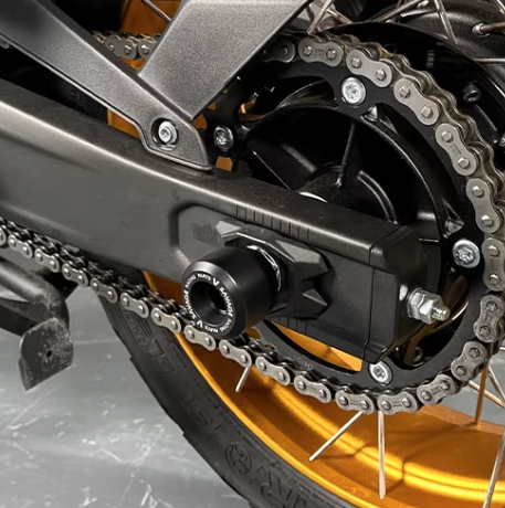 Voge-900-Achse-Schut