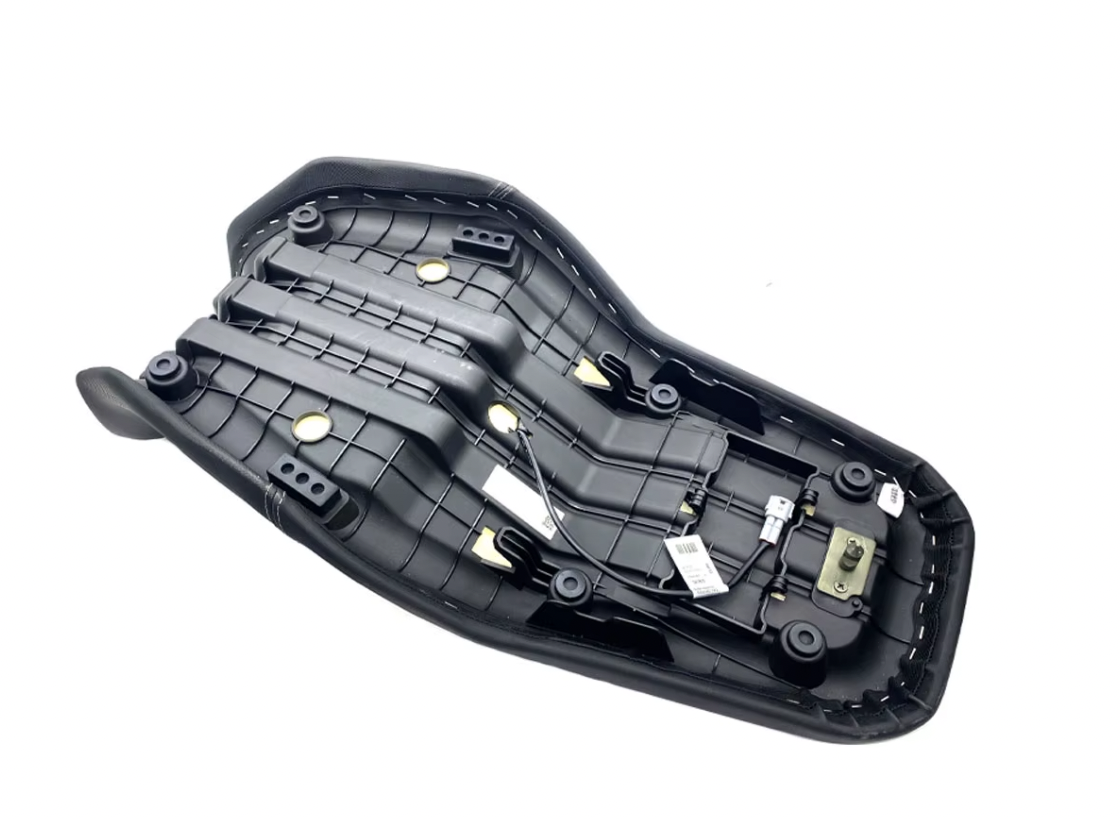 Voge 900 Sitzbank abgepolstert 30mm