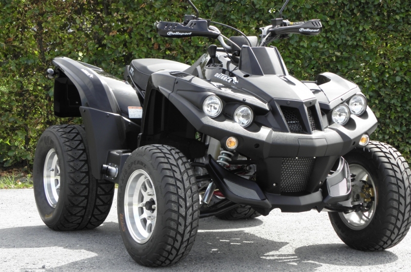 Triton Outback 300 Reifen-Kit mit Teilegutachten